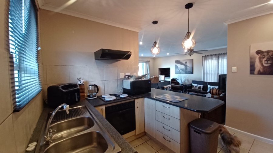 3 Bedroom Property for Sale in Protea Heights Western Cape